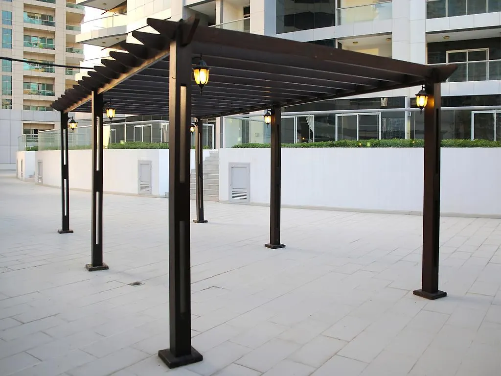 Rh- Skyview Tower, Dubai Marina, 1Br With Large Terrace Apartment 0*,  United Arab Emirates